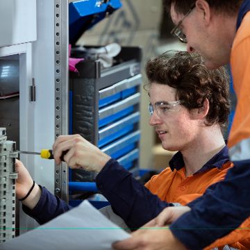 Shutdowns, turnarounds and outages