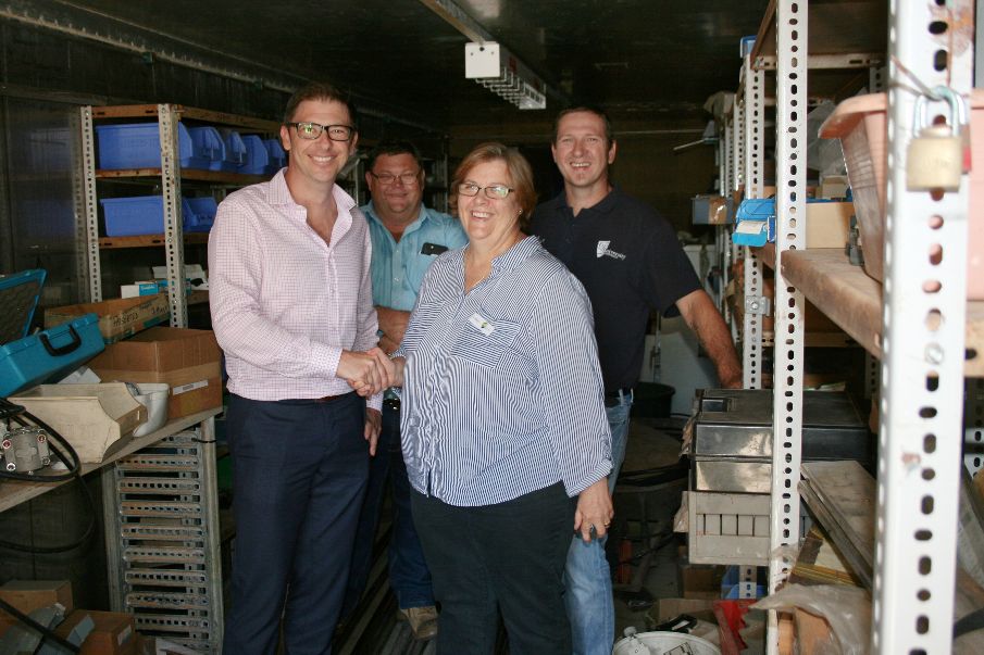 Downer chips in for Gladstone tradies