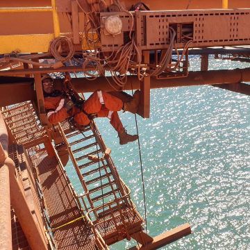 Scaffolding and rope access