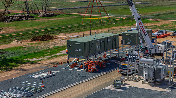 Downer delivers electrical switch room for solar farm